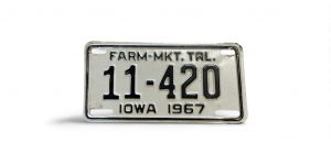 1967 IOWA FARM MARKET TRAILER 11 420