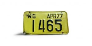 1977 WISCONSIN MOTORCYCLE LICENSE PLATE 1465 LOW NUMBER