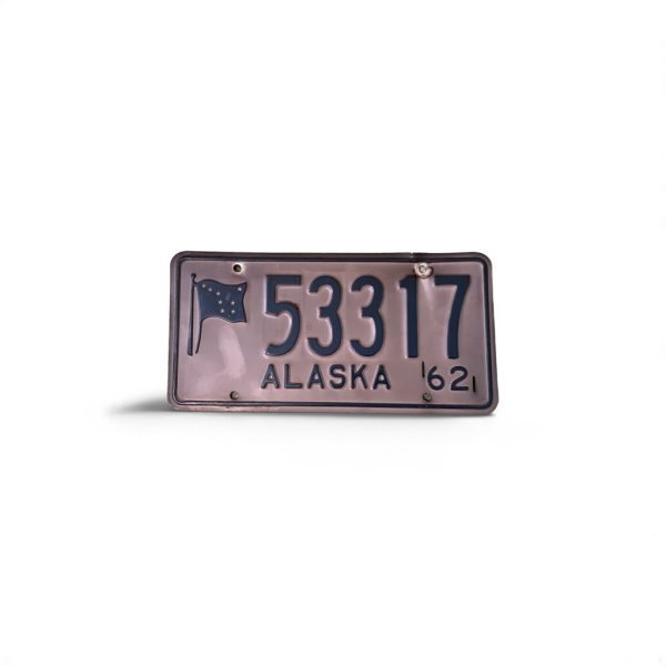 1962 ALASKA 52217 FLAG LICENSE PLATE