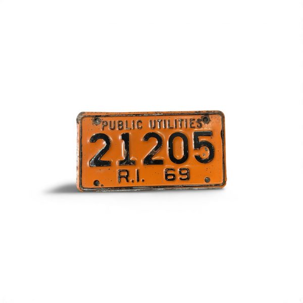 1969 RHODE ISLAND 21205 PUBLIC UTILITIES LICENSE PLATE