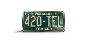 1983 MISSOURI LICENSE PLATE 420 TEL