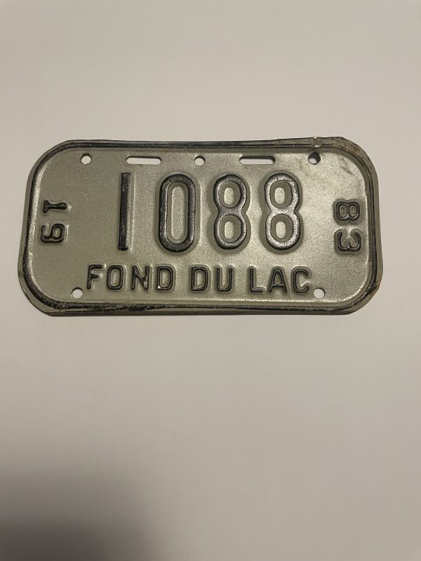 1983 WISCONSIN FOND DU LAC BICYCLE BIKE LICENSE PLATE 1088